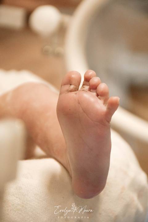 Fotografia de Parto - Newborn - Evelyn Moura Fotografia em Niterói, Rio de Janeiro - ensaio infantil - newborn de recém nascido - partos - parto em niteroi - registro de parto - maternidade são francisco - doce nascer - parto humanizado - parto normal'