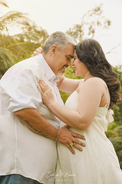 Ensaio Lifestyle Gestante - Ensaio Gestante Estúdio - Niterói, Rio de Janeiro - Evelyn Moura Fotografia - Ensaio de Gestante - Gestante - Newborn - Ensaio em casa - Doce gestar - ensaio estúdio gestante - parto - maternidade - ensaio externo em niterói'