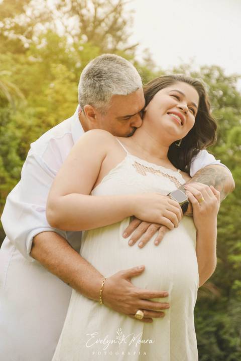 Ensaio Lifestyle Gestante - Ensaio Gestante Estúdio - Niterói, Rio de Janeiro - Evelyn Moura Fotografia - Ensaio de Gestante - Gestante - Newborn - Ensaio em casa - Doce gestar - ensaio estúdio gestante - parto - maternidade - ensaio externo em niterói'