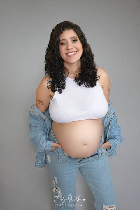 Ensaio Lifestyle Gestante - Ensaio Gestante Estúdio - Niterói, Rio de Janeiro - Evelyn Moura Fotografia - Ensaio de Gestante - Gestante - Newborn - Ensaio em casa - Doce gestar - ensaio estúdio gestante - parto - maternidade - ensaio externo em niterói'
