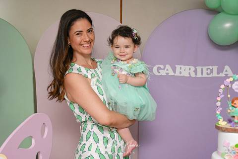 Festa Infantil - Evelyn Moura Fotografia - Fotografia em Niterói, Rio de Janeiro - casa de festa - decoração - decoração de festa - festa colorida- docinhos - bolo - criança - crianças - festa linda - jardim encantado - bolo e guaraná - festa em niterói '