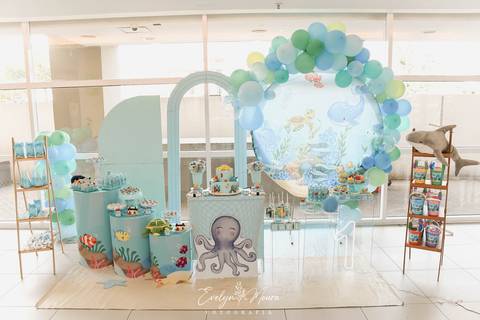 Festa Infantil - Evelyn Moura Fotografia - Fotografia em Niterói, Rio de Janeiro - casa de festa - decoração - decoração de festa - festa colorida- docinhos - bolo - criança - crianças - festa linda - tema fundo do mar - bolo e guaraná - festa em niterói '