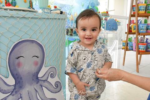 Festa Infantil - Evelyn Moura Fotografia - Fotografia em Niterói, Rio de Janeiro - casa de festa - decoração - decoração de festa - festa colorida- docinhos - bolo - criança - crianças - festa linda - tema fundo do mar - bolo e guaraná - festa em niterói '