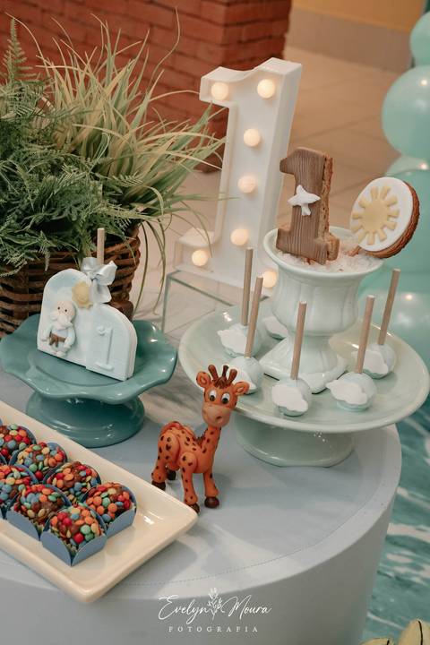 Festa Infantil - Evelyn Moura Fotografia - Fotografia em Niterói, Rio de Janeiro - casa de festa - decoração - decoração de festa - festa colorida- docinhos - bolo - criança - crianças - festa linda - tema arca de nóe  - casa de festa - festa em niterói '