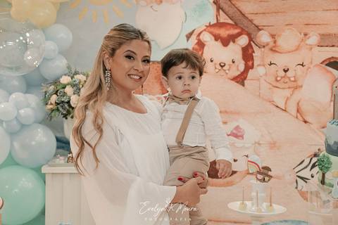 Festa Infantil - Evelyn Moura Fotografia - Fotografia em Niterói, Rio de Janeiro - casa de festa - decoração - decoração de festa - festa colorida- docinhos - bolo - criança - crianças - festa linda - tema arca de nóe  - casa de festa - festa em niterói '