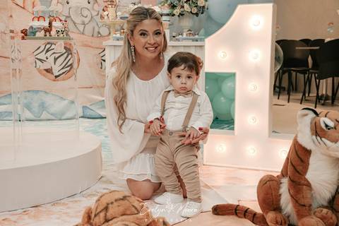 Festa Infantil - Evelyn Moura Fotografia - Fotografia em Niterói, Rio de Janeiro - casa de festa - decoração - decoração de festa - festa colorida- docinhos - bolo - criança - crianças - festa linda - tema arca de nóe  - casa de festa - festa em niterói '