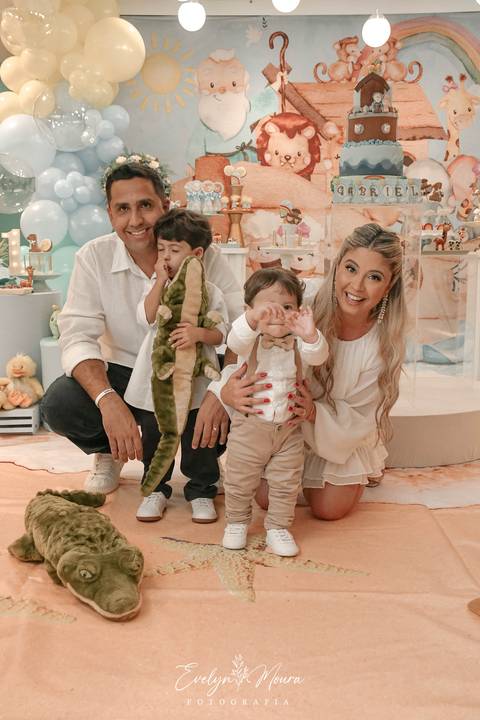 Festa Infantil - Evelyn Moura Fotografia - Fotografia em Niterói, Rio de Janeiro - casa de festa - decoração - decoração de festa - festa colorida- docinhos - bolo - criança - crianças - festa linda - tema arca de nóe  - casa de festa - festa em niterói '