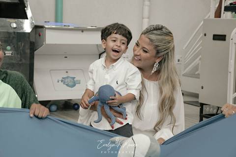 Festa Infantil - Evelyn Moura Fotografia - Fotografia em Niterói, Rio de Janeiro - casa de festa - decoração - decoração de festa - festa colorida- docinhos - bolo - criança - crianças - festa linda - tema arca de nóe  - casa de festa - festa em niterói '