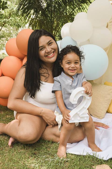 Ensaio de Acompanhamento de bebê. Evelyn Moura Fotografia. Fotógrafa em Niterói, Rio de Janeiro. Newborn. Festa infantil - Smash the cake - Smash the fruit - bebê - ensaio de 2 anos - festa de aniversário'