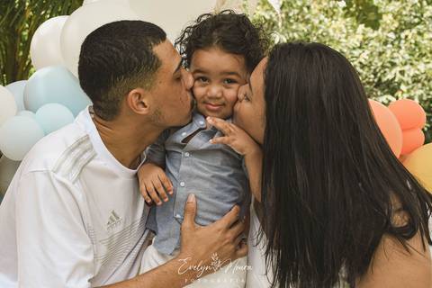 Ensaio de Acompanhamento de bebê. Evelyn Moura Fotografia. Fotógrafa em Niterói, Rio de Janeiro. Newborn. Festa infantil - Smash the cake - Smash the fruit - bebê - ensaio de 2 anos - festa de aniversário'