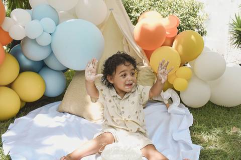 Ensaio de Acompanhamento de bebê. Evelyn Moura Fotografia. Fotógrafa em Niterói, Rio de Janeiro. Newborn. Festa infantil - Smash the cake - Smash the fruit - bebê - ensaio de 2 anos - festa de aniversário'