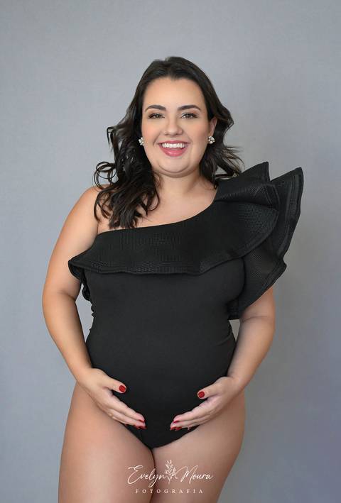 Ensaio Lifestyle Gestante - Ensaio Gestante Estúdio - Niterói, Rio de Janeiro - Evelyn Moura Fotografia - Ensaio de Gestante - Gestante - Newborn - Ensaio em casa - Doce gestar - ensaio estúdio gestante - parto - maternidade - ensaio externo em niterói'