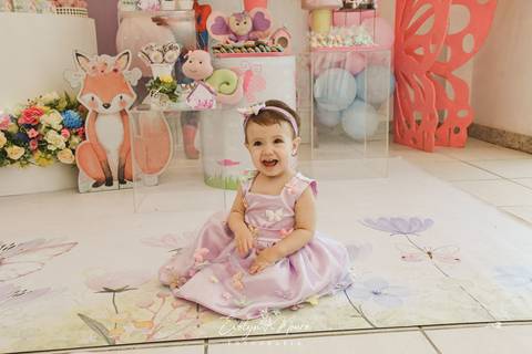 Festa Infantil - Evelyn Moura Fotografia - Fotografia em Niterói, Rio de Janeiro - casa de festa - decoração - decoração de festa - festa colorida- docinhos - bolo - criança - festa linda - floresta encantad  - casa de festa - festa em niterói '