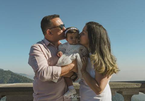 Batizado no Cristo Redentor no Rio de Janeiro - Rio de janeiro - cristo redentor - batizado - batizado religioso - fotografia de batizado - fotografa de batizado - turista - carioca - batizado de bebê'