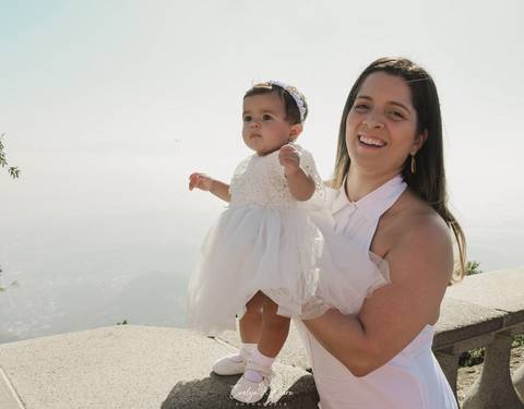 Batizado no Cristo Redentor no Rio de Janeiro - Rio de janeiro - cristo redentor - batizado - batizado religioso - fotografia de batizado - fotografa de batizado - turista - carioca - batizado de bebê'