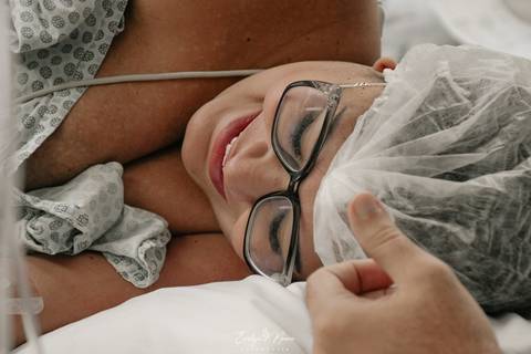 Fotografia de Parto - Newborn - Evelyn Moura Fotografia em Niterói, Rio de Janeiro - ensaio infantil - newborn de recém nascido - partos - parto em niteroi - registro de parto - maternidade são francisco - doce nascer - parto humanizado - andrea barbosa '