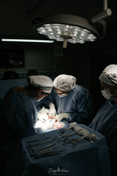 Fotografia de Parto - Newborn - Evelyn Moura Fotografia em Niterói, Rio de Janeiro - ensaio infantil - newborn de recém nascido - partos - parto em niteroi - registro de parto - maternidade são francisco - doce nascer - parto humanizado - andrea barbosa '