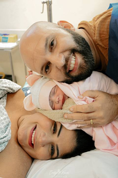 Fotografia de Parto - Newborn - Evelyn Moura Fotografia em Niterói, Rio de Janeiro - ensaio infantil - newborn de recém nascido - partos - parto em niteroi - registro de parto - maternidade são francisco - doce nascer - parto humanizado - andrea barbosa '