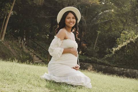 Ensaio Lifestyle Gestante - Ensaio Gestante Estúdio - Niterói, Rio de Janeiro - Evelyn Moura Fotografia - Ensaio de Gestante - Gestante - Newborn - Ensaio em casa - Doce gestar - ensaio estúdio gestante - parto - maternidade - ensaio externo em niterói'