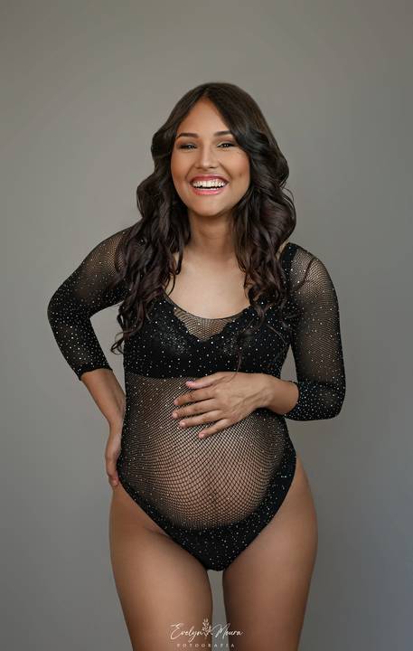 Ensaio Lifestyle Gestante - Ensaio Gestante Estúdio - Niterói, Rio de Janeiro - Evelyn Moura Fotografia - Ensaio de Gestante - Gestante - Newborn - Ensaio em casa - Doce gestar - ensaio estúdio gestante - parto - maternidade - ensaio externo em niterói'