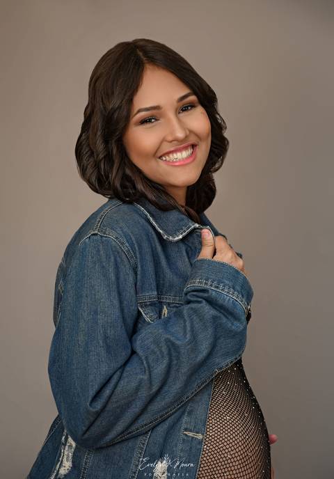 Ensaio Lifestyle Gestante - Ensaio Gestante Estúdio - Niterói, Rio de Janeiro - Evelyn Moura Fotografia - Ensaio de Gestante - Gestante - Newborn - Ensaio em casa - Doce gestar - ensaio estúdio gestante - parto - maternidade - ensaio externo em niterói'