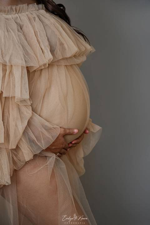 Ensaio Lifestyle Gestante - Ensaio Gestante Estúdio - Niterói, Rio de Janeiro - Evelyn Moura Fotografia - Ensaio de Gestante - Gestante - Newborn - Ensaio em casa - Doce gestar - ensaio estúdio gestante - parto - maternidade - ensaio externo em niterói'