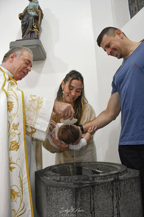 Batizado no Cristo Redentor no Rio de Janeiro - Rio de janeiro - cristo redentor - batizado - batizado religioso - fotografia de batizado - fotografa de batizado - turista - carioca - batizado de bebê'