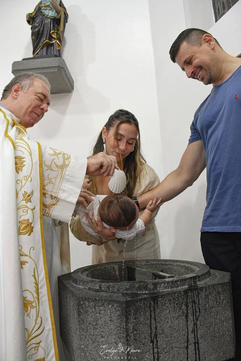 Batizado no Cristo Redentor no Rio de Janeiro - Rio de janeiro - cristo redentor - batizado - batizado religioso - fotografia de batizado - fotografa de batizado - turista - carioca - batizado de bebê'