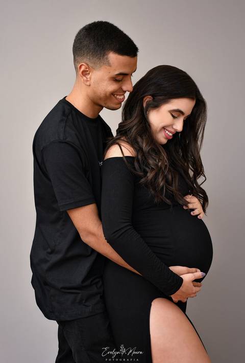 Ensaio Lifestyle Gestante - Ensaio Gestante Estúdio - Niterói, Rio de Janeiro - Evelyn Moura Fotografia - Ensaio de Gestante - Gestante - Newborn - Ensaio em casa - Doce gestar - ensaio estúdio gestante - parto - maternidade - ensaio externo em niterói'