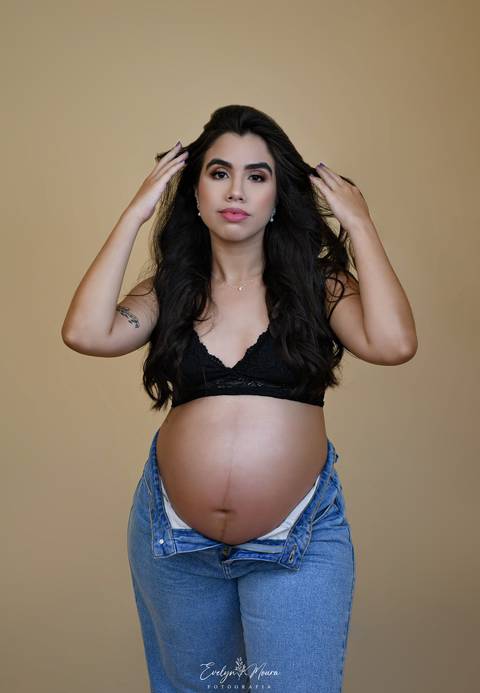 Ensaio Lifestyle Gestante - Ensaio Gestante Estúdio - Niterói, Rio de Janeiro - Evelyn Moura Fotografia - Ensaio de Gestante - Gestante - Newborn - Ensaio em casa - Doce gestar - ensaio estúdio gestante - parto - maternidade - ensaio externo em niterói'