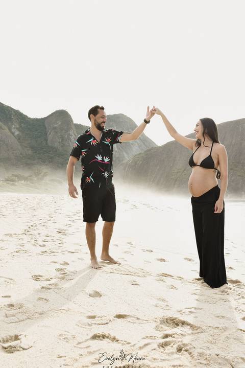 Ensaio Lifestyle Gestante - Ensaio Gestante Estúdio - Niterói, Rio de Janeiro - Evelyn Moura Fotografia - Ensaio de Gestante - Gestante - Newborn - Ensaio em casa - Doce gestar - ensaio estúdio gestante - parto - maternidade - ensaio externo em niterói'