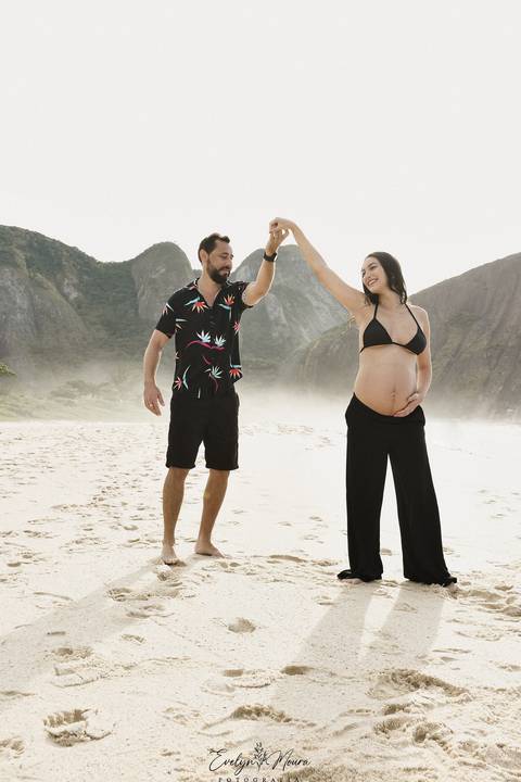 Ensaio Lifestyle Gestante - Ensaio Gestante Estúdio - Niterói, Rio de Janeiro - Evelyn Moura Fotografia - Ensaio de Gestante - Gestante - Newborn - Ensaio em casa - Doce gestar - ensaio estúdio gestante - parto - maternidade - ensaio externo em niterói'