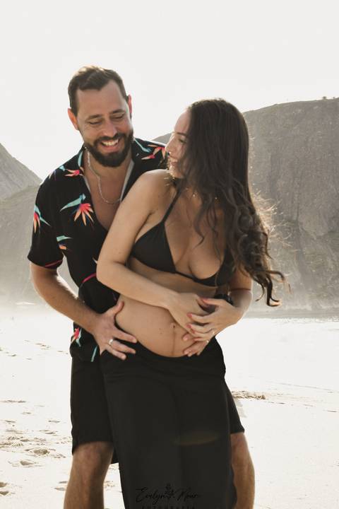 Ensaio Lifestyle Gestante - Ensaio Gestante Estúdio - Niterói, Rio de Janeiro - Evelyn Moura Fotografia - Ensaio de Gestante - Gestante - Newborn - Ensaio em casa - Doce gestar - ensaio estúdio gestante - parto - maternidade - ensaio externo em niterói'