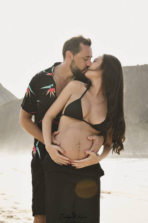 Ensaio Lifestyle Gestante - Ensaio Gestante Estúdio - Niterói, Rio de Janeiro - Evelyn Moura Fotografia - Ensaio de Gestante - Gestante - Newborn - Ensaio em casa - Doce gestar - ensaio estúdio gestante - parto - maternidade - ensaio externo em niterói'