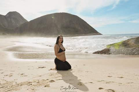 Ensaio Lifestyle Gestante - Ensaio Gestante Estúdio - Niterói, Rio de Janeiro - Evelyn Moura Fotografia - Ensaio de Gestante - Gestante - Newborn - Ensaio em casa - Doce gestar - ensaio estúdio gestante - parto - maternidade - ensaio externo em niterói'