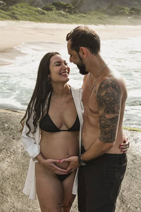 Ensaio Lifestyle Gestante - Ensaio Gestante Estúdio - Niterói, Rio de Janeiro - Evelyn Moura Fotografia - Ensaio de Gestante - Gestante - Newborn - Ensaio em casa - Doce gestar - ensaio estúdio gestante - parto - maternidade - ensaio externo em niterói'