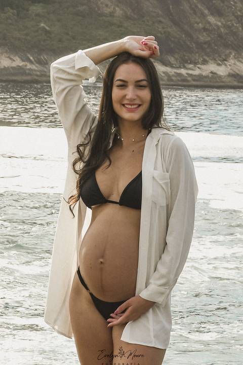 Ensaio Lifestyle Gestante - Ensaio Gestante Estúdio - Niterói, Rio de Janeiro - Evelyn Moura Fotografia - Ensaio de Gestante - Gestante - Newborn - Ensaio em casa - Doce gestar - ensaio estúdio gestante - parto - maternidade - ensaio externo em niterói'