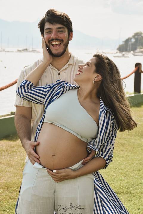 Ensaio Lifestyle Gestante - Ensaio Gestante Estúdio - Niterói, Rio de Janeiro - Evelyn Moura Fotografia - Ensaio de Gestante - Gestante - Newborn - Ensaio em casa - Doce gestar - ensaio estúdio gestante - parto - maternidade - ensaio externo em niterói'