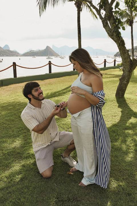 Ensaio Lifestyle Gestante - Ensaio Gestante Estúdio - Niterói, Rio de Janeiro - Evelyn Moura Fotografia - Ensaio de Gestante - Gestante - Newborn - Ensaio em casa - Doce gestar - ensaio estúdio gestante - parto - maternidade - ensaio externo em niterói'