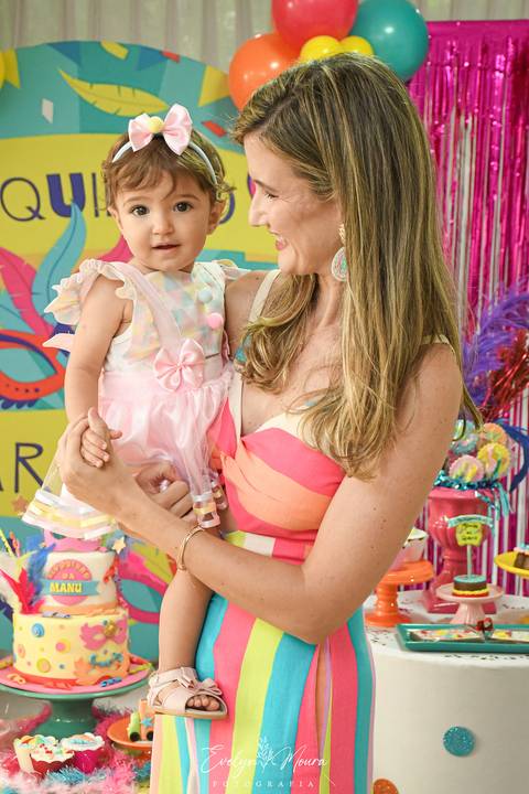 Festa Infantil - Evelyn Moura Fotografia - Fotografia em Niterói, Rio de Janeiro - casa de festa - decoração - decoração de festa - festa colorida- docinhos - bolo - criança - crianças - festa linda - tema aladdin - disney  - casa de festa '