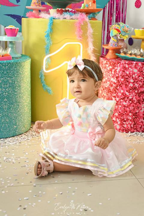 Festa Infantil - Evelyn Moura Fotografia - Fotografia em Niterói, Rio de Janeiro - casa de festa - decoração - decoração de festa - festa colorida- docinhos - bolo - criança - crianças - festa linda - tema aladdin - disney  - casa de festa - carnaval'