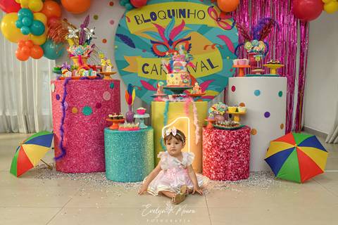 Festa Infantil - Evelyn Moura Fotografia - Fotografia em Niterói, Rio de Janeiro - casa de festa - decoração - decoração de festa - festa colorida- docinhos - bolo - criança - crianças - festa linda - tema aladdin - disney  - casa de festa - carnaval'