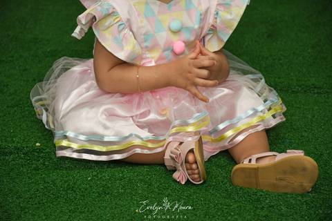 Festa Infantil - Evelyn Moura Fotografia - Fotografia em Niterói, Rio de Janeiro - casa de festa - decoração - decoração de festa - festa colorida- docinhos - bolo - criança - crianças - festa linda - tema aladdin - disney  - casa de festa - carnaval'