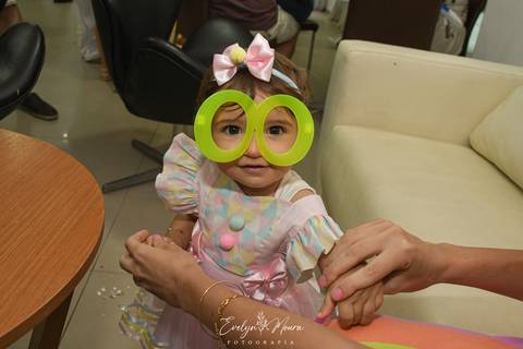 Festa Infantil - Evelyn Moura Fotografia - Fotografia em Niterói, Rio de Janeiro - casa de festa - decoração - decoração de festa - festa colorida- docinhos - bolo - criança - crianças - festa linda - tema aladdin - disney  - casa de festa - carnaval'