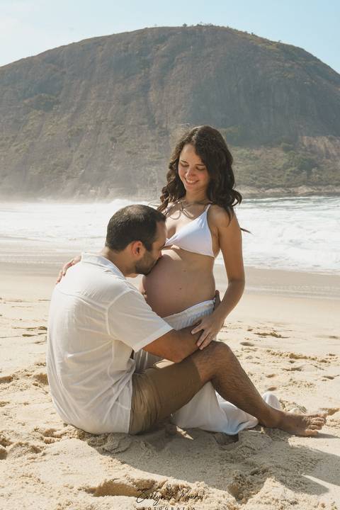 Ensaio Lifestyle Gestante - Ensaio Gestante Estúdio - Niterói, Rio de Janeiro - Evelyn Moura Fotografia - Ensaio de Gestante - Gestante - Newborn - Ensaio em casa - Doce gestar - ensaio estúdio gestante - parto - maternidade - ensaio externo em niterói'