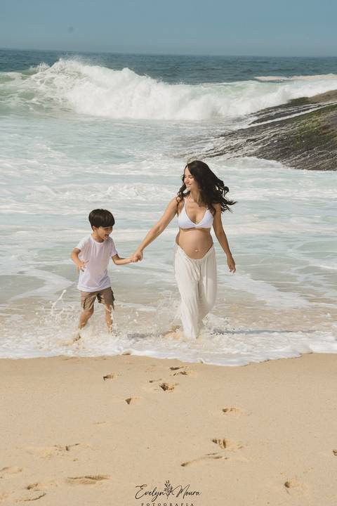 Ensaio Lifestyle Gestante - Ensaio Gestante Estúdio - Niterói, Rio de Janeiro - Evelyn Moura Fotografia - Ensaio de Gestante - Gestante - Newborn - Ensaio em casa - Doce gestar - ensaio estúdio gestante - parto - maternidade - ensaio externo em niterói'