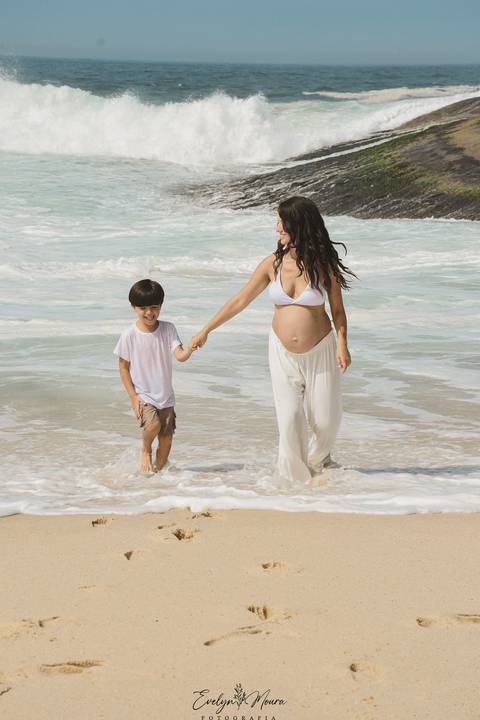 Ensaio Lifestyle Gestante - Ensaio Gestante Estúdio - Niterói, Rio de Janeiro - Evelyn Moura Fotografia - Ensaio de Gestante - Gestante - Newborn - Ensaio em casa - Doce gestar - ensaio estúdio gestante - parto - maternidade - ensaio externo em niterói'