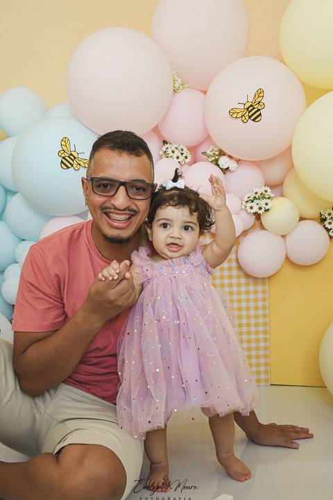 Ensaio de Acompanhamento de bebê. Evelyn Moura Fotografia. Fotógrafa em Niterói, Rio de Janeiro. Newborn. Festa infantil - Smash the cake - Smash the fruit - bebê - ensaio de 1 ano - viral - disney - festa de aniversário - branca de neve - ursino pooh'