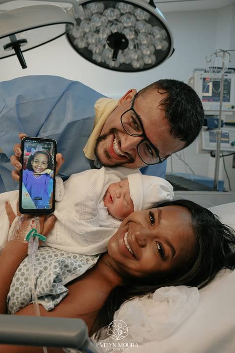 Fotografia de Parto - Newborn - Evelyn Moura Fotografia em Niterói, Rio de Janeiro - ensaio infantil - newborn de recém nascido - partos - parto em niteroi - registro de parto - maternidade são francisco - doce nascer - parto humanizado - andrea barbosa '