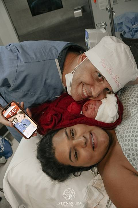 Fotografia de Parto - Newborn - Evelyn Moura Fotografia em Niterói, Rio de Janeiro - ensaio infantil - newborn de recém nascido - partos - parto em niteroi - registro de parto - maternidade são francisco - doce nascer - parto humanizado - andrea barbosa '